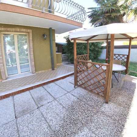 Burello Appartement Lignano Sabbiadoro Buitenkant foto