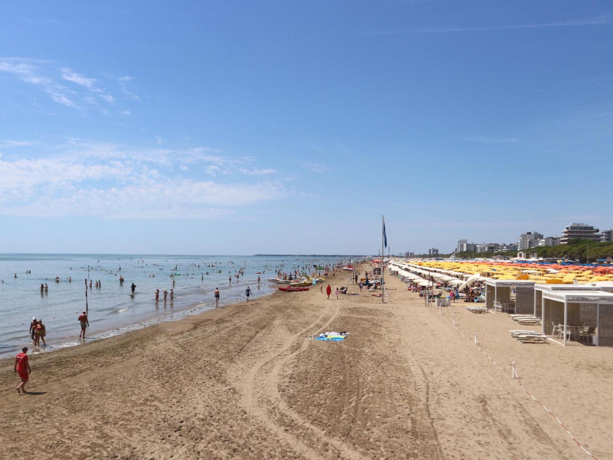 Burello Appartement Lignano Sabbiadoro Buitenkant foto