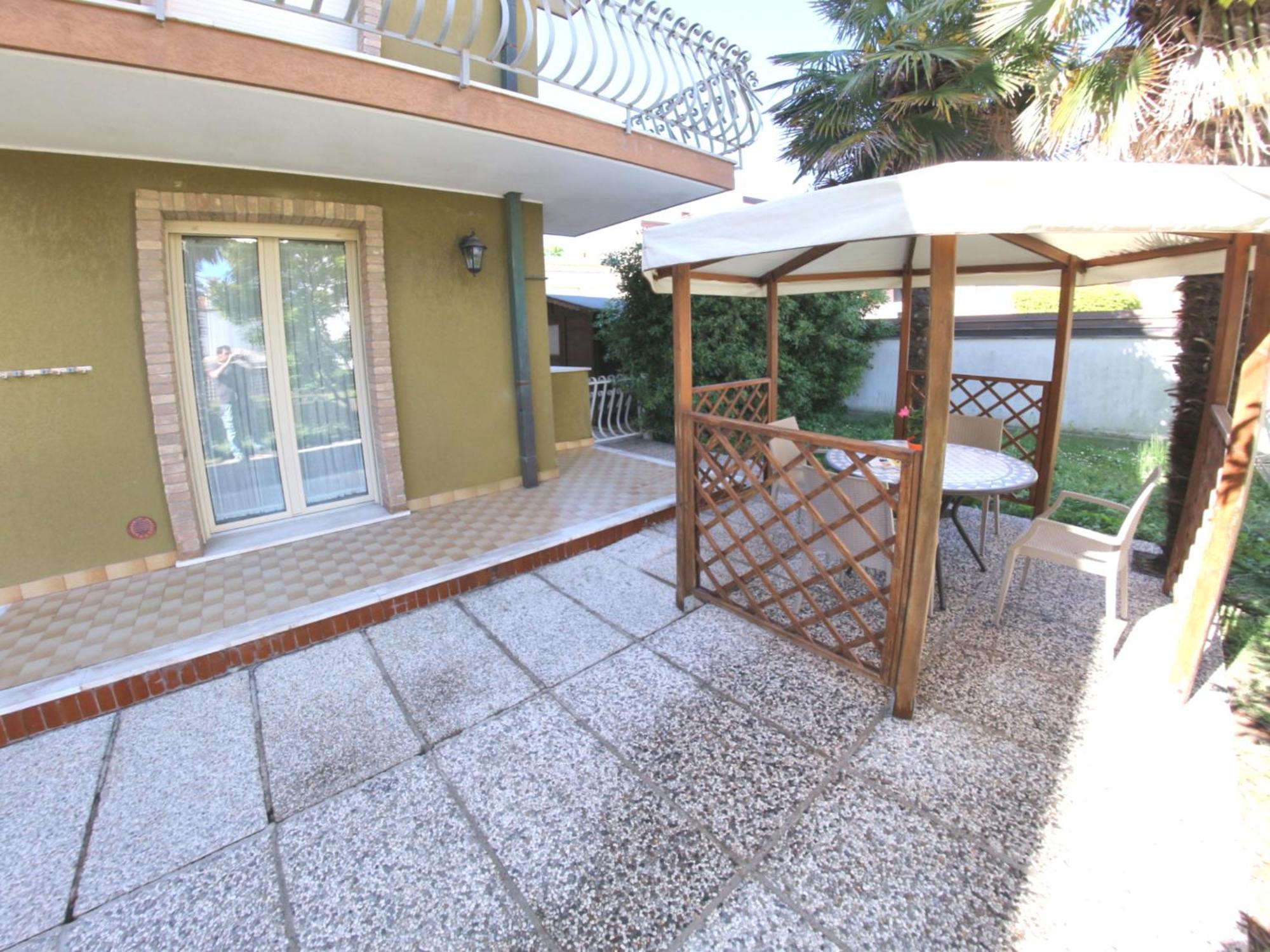 Burello Appartement Lignano Sabbiadoro Buitenkant foto