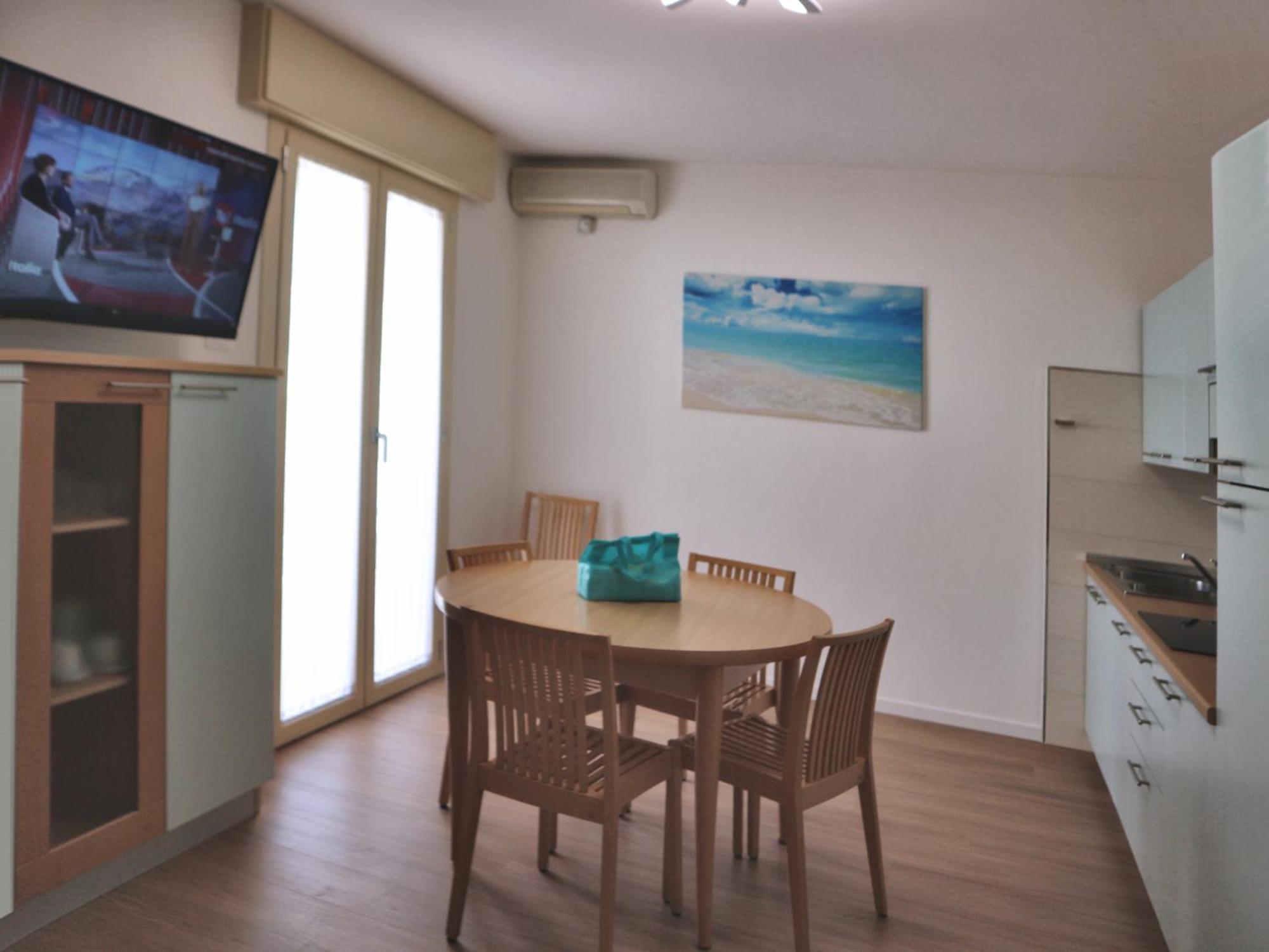 Burello Appartement Lignano Sabbiadoro Buitenkant foto